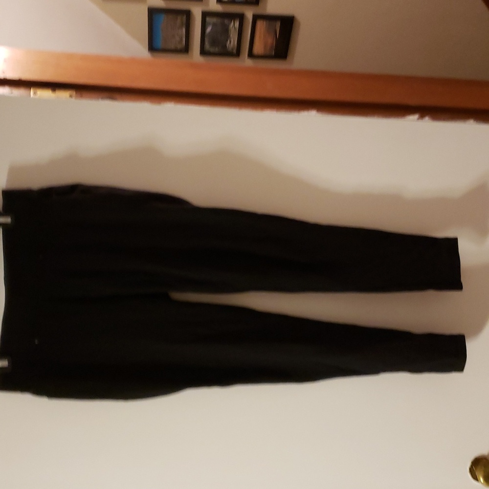 Black ankle pants/ leggings, medium